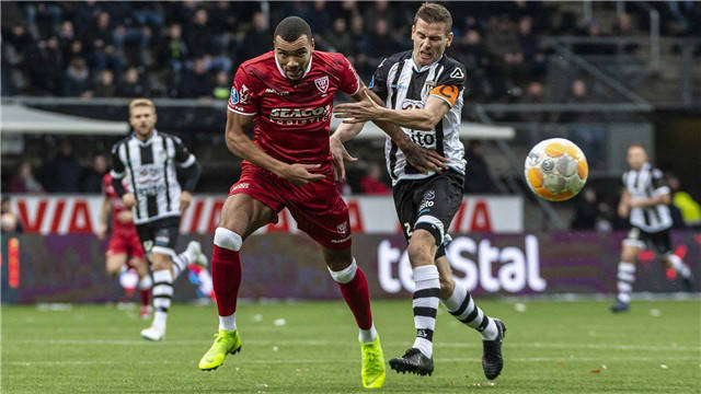 了两名优秀 了两名优秀